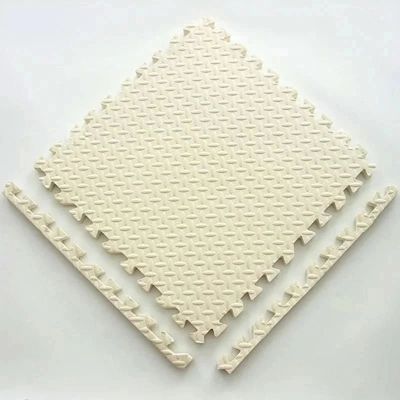 Safe Play Mat – Fun and Protection from the Start